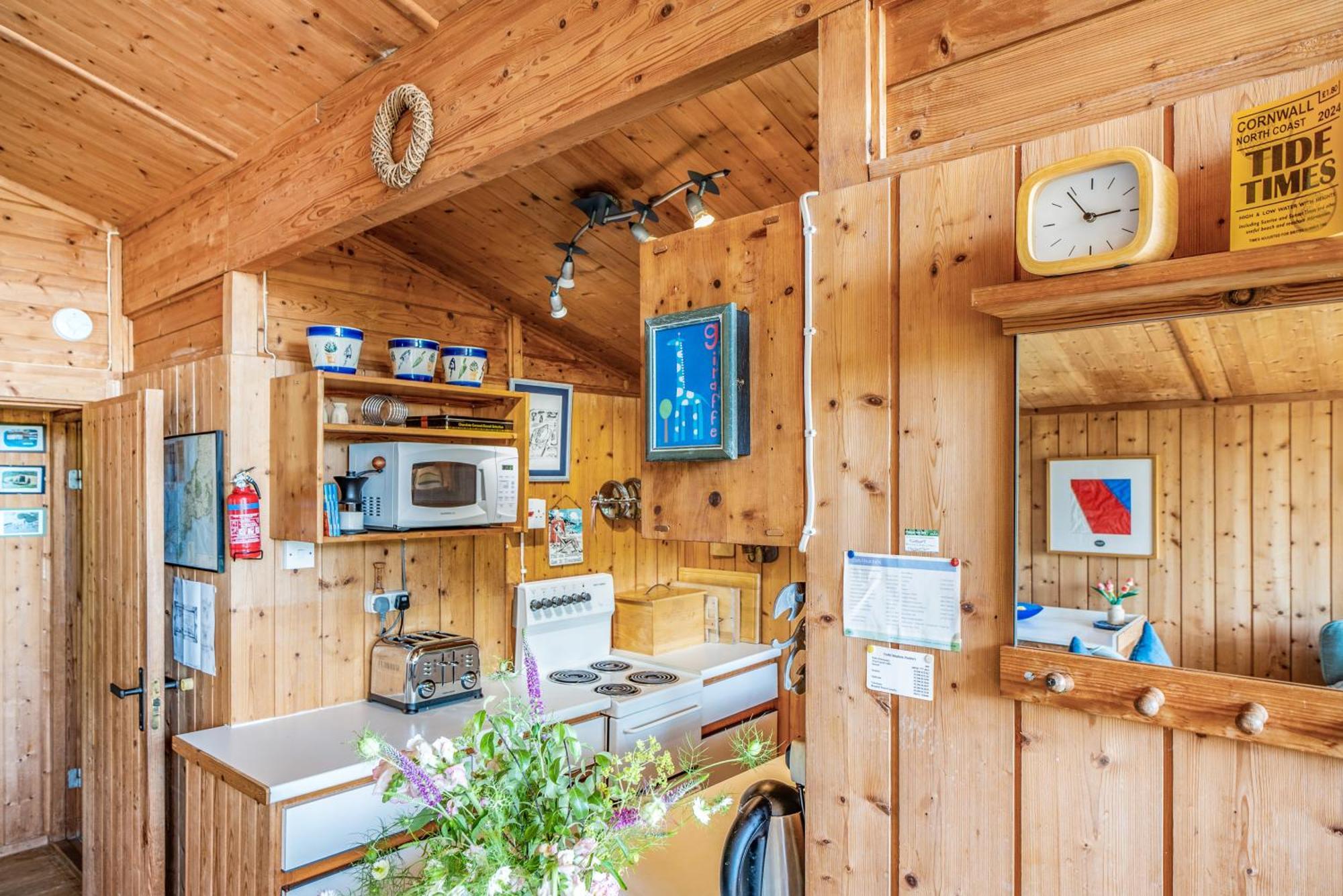 Scandinavian Style Lodge In Rock Wadebridge Esterno foto