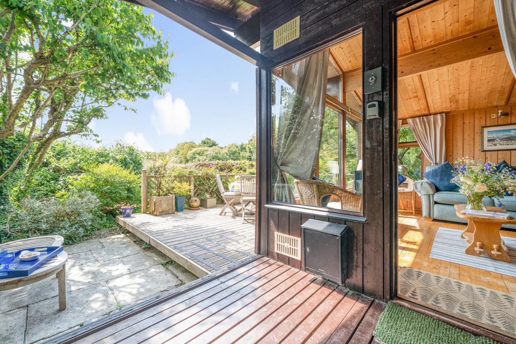 Scandinavian Style Lodge In Rock Wadebridge Esterno foto